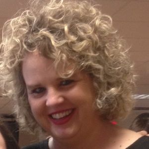 Meet your Posher, Tina